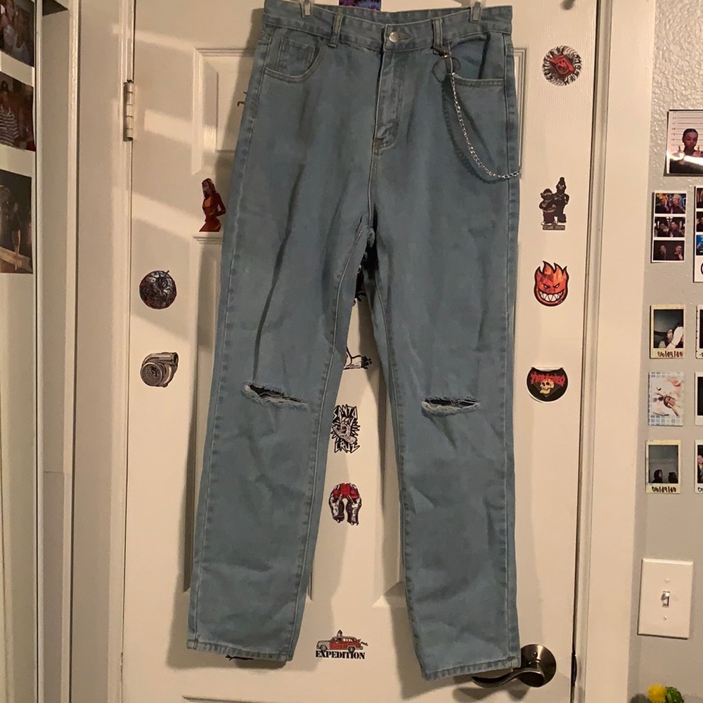 High waist chain detailed straight jeans